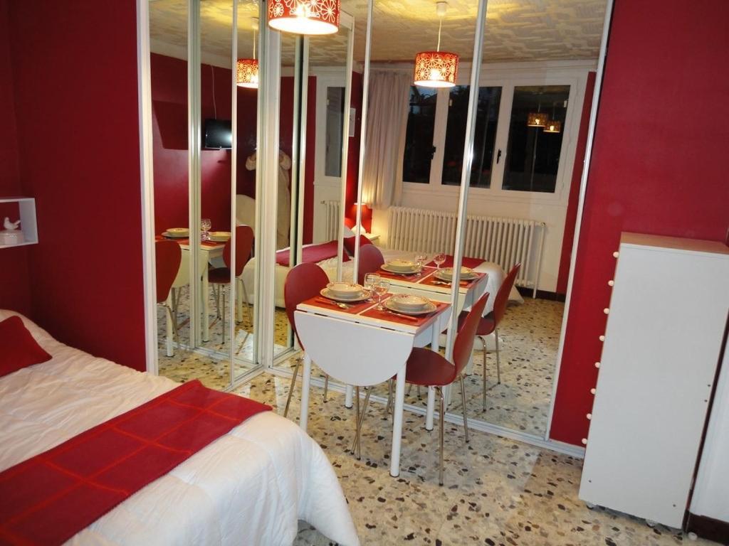 Studio Framboise Proche Paris Et Disneyland Gagny Экстерьер фото